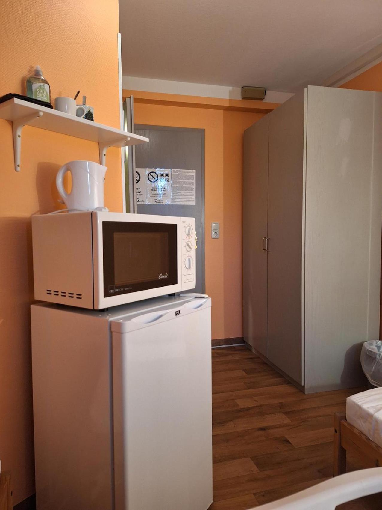 Budget Aubing Apartmenthostel Aub 162 * München