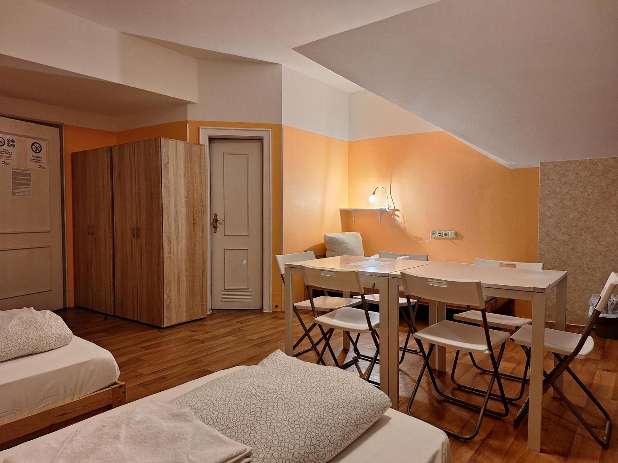 Budget Aubing Apartmenthostel Aub 162 Hostel München