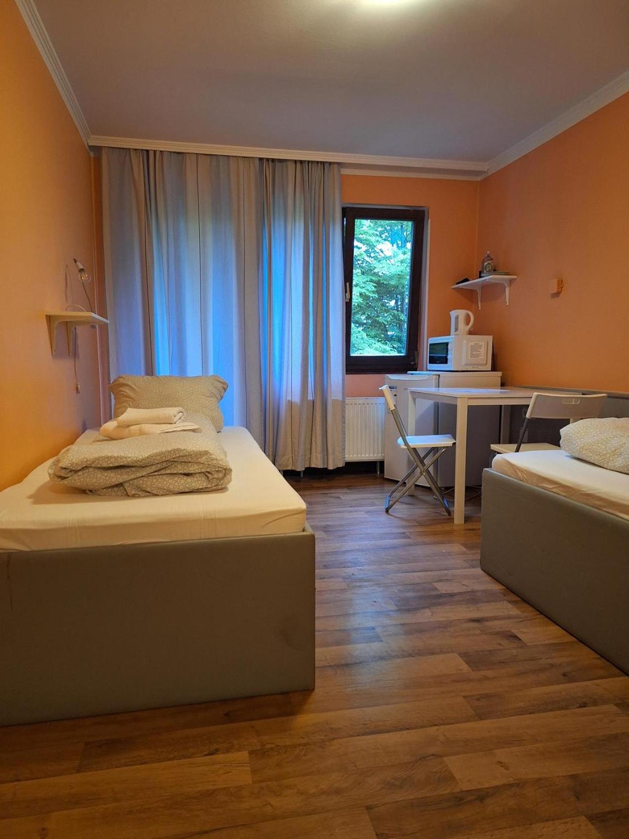 Budget Aubing Apartmenthostel Aub 162 München