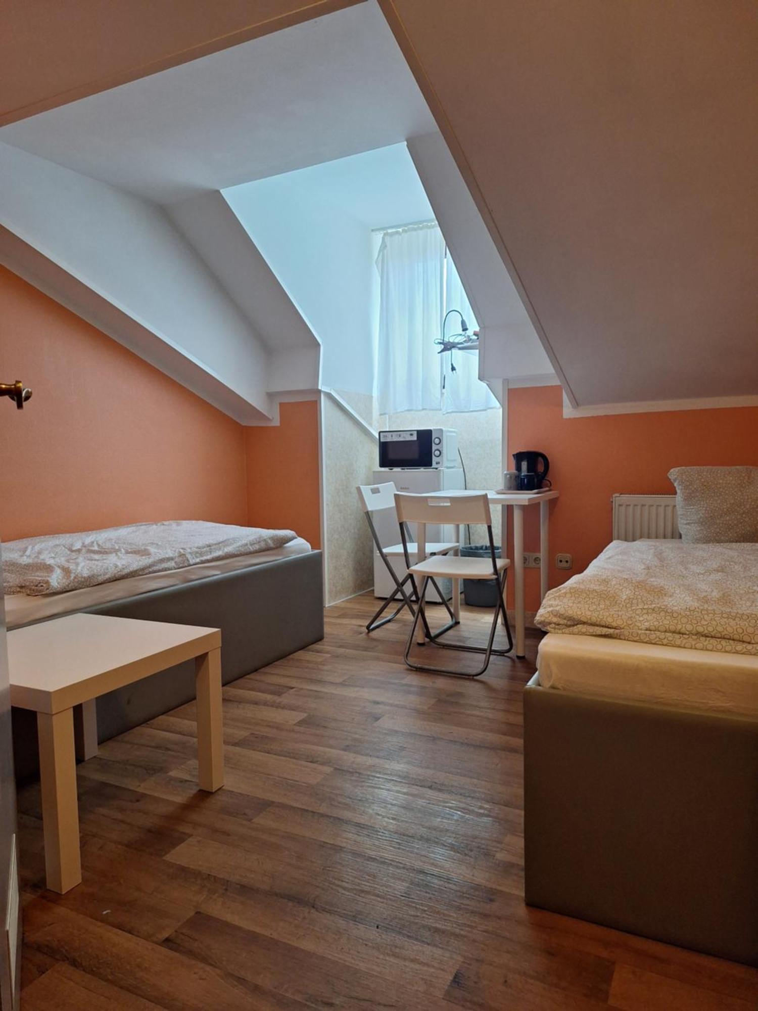 Budget Aubing Apartmenthostel Aub 162 Hostel München