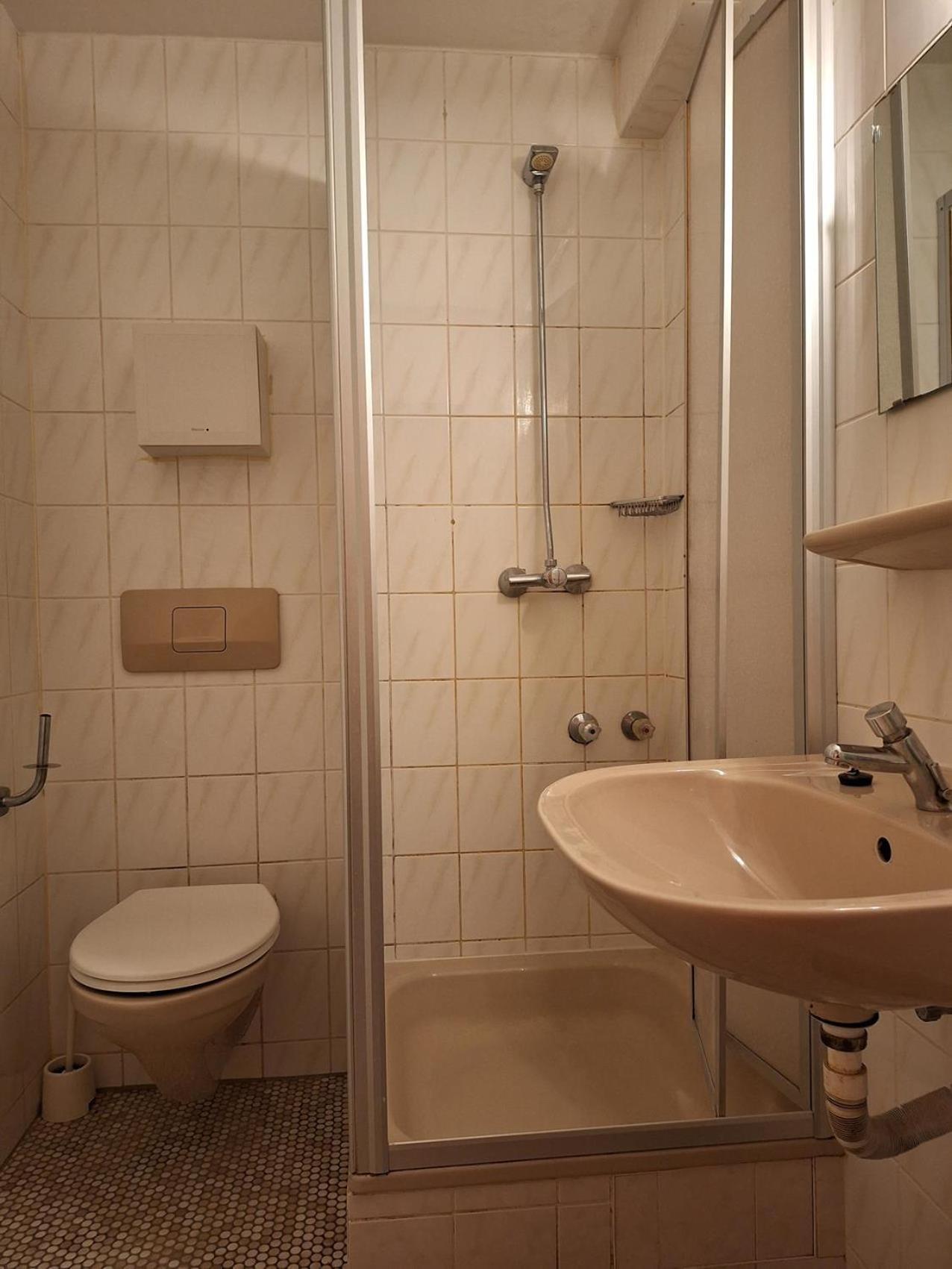 Hostel Budget Aubing Apartmenthostel Aub 162 München